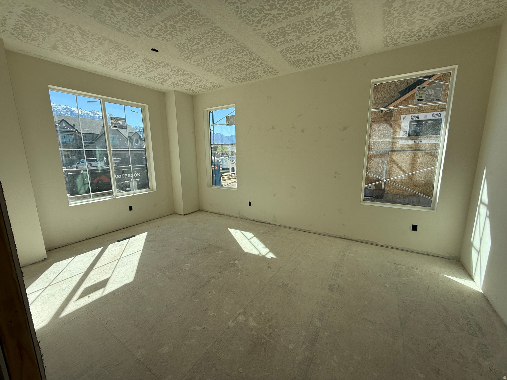 BELMONT WEST - Residential