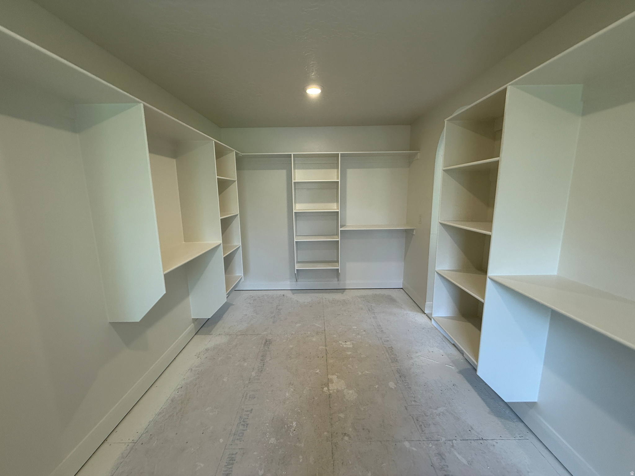BELMONT WEST - Residential