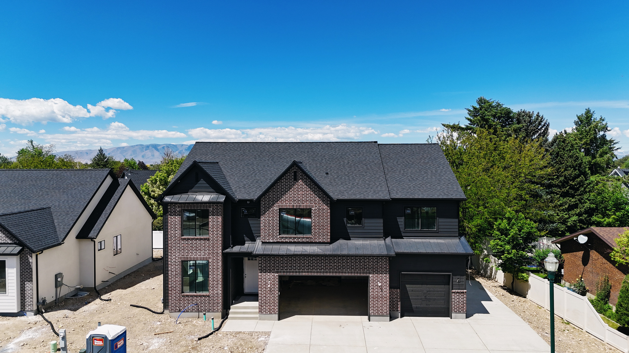 BELMONT WEST - Residential