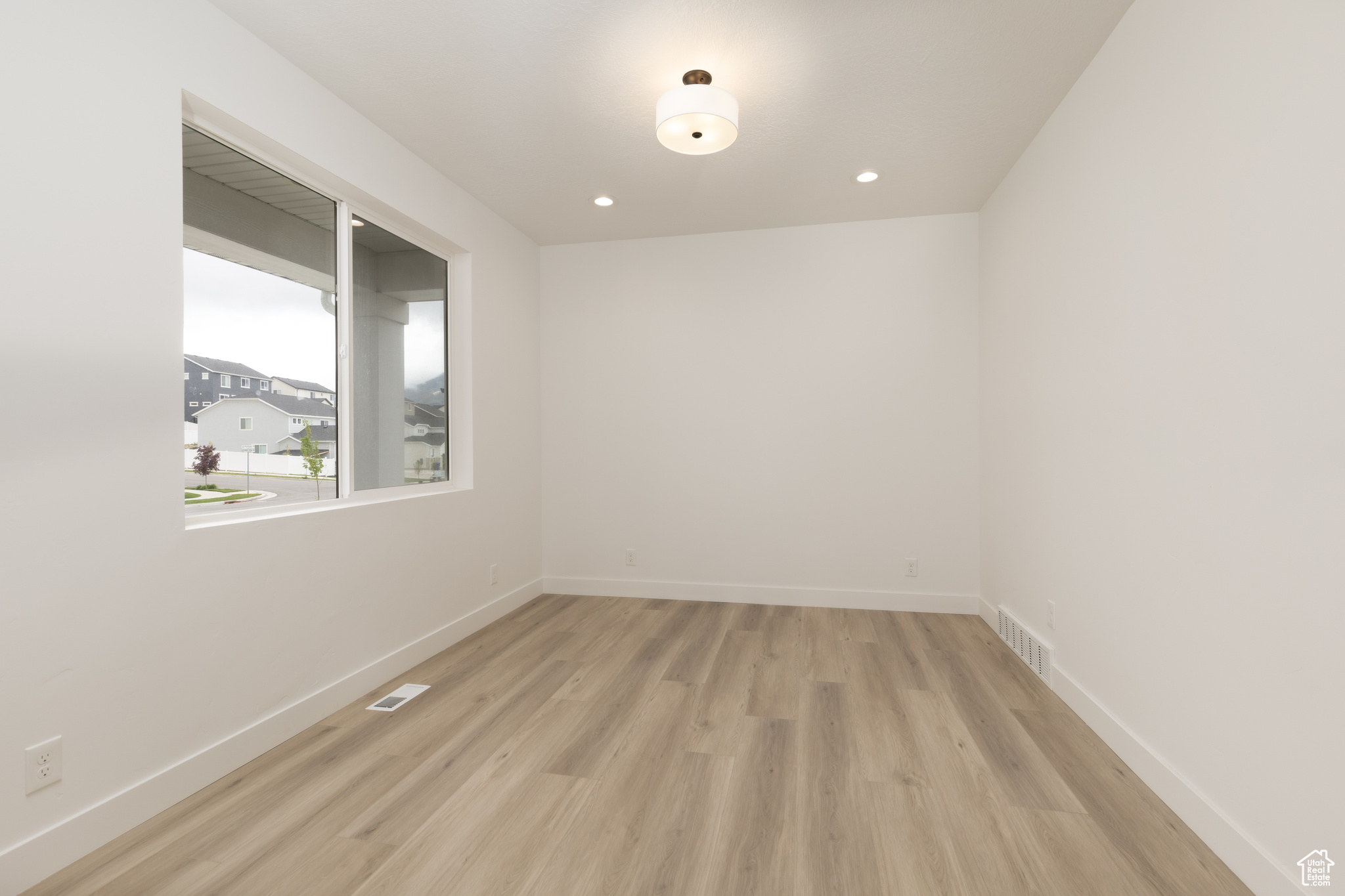 6996 W Hightower Rd, West Valley City, Utah image 33