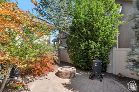 HARVEST PARK - Residential