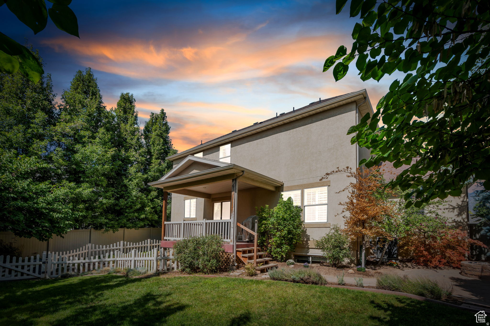 HARVEST PARK - Residential