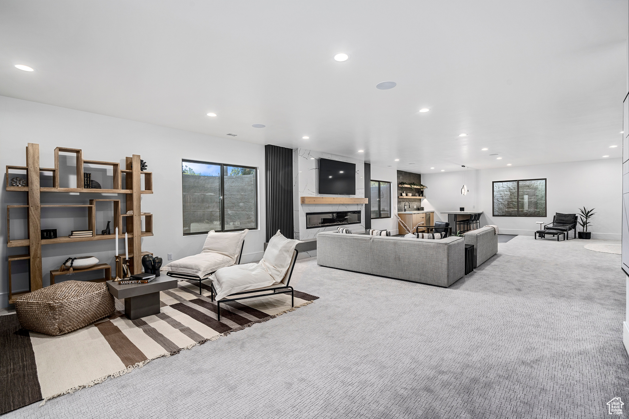 ABBEY ROAD COMMUNITY - Residential