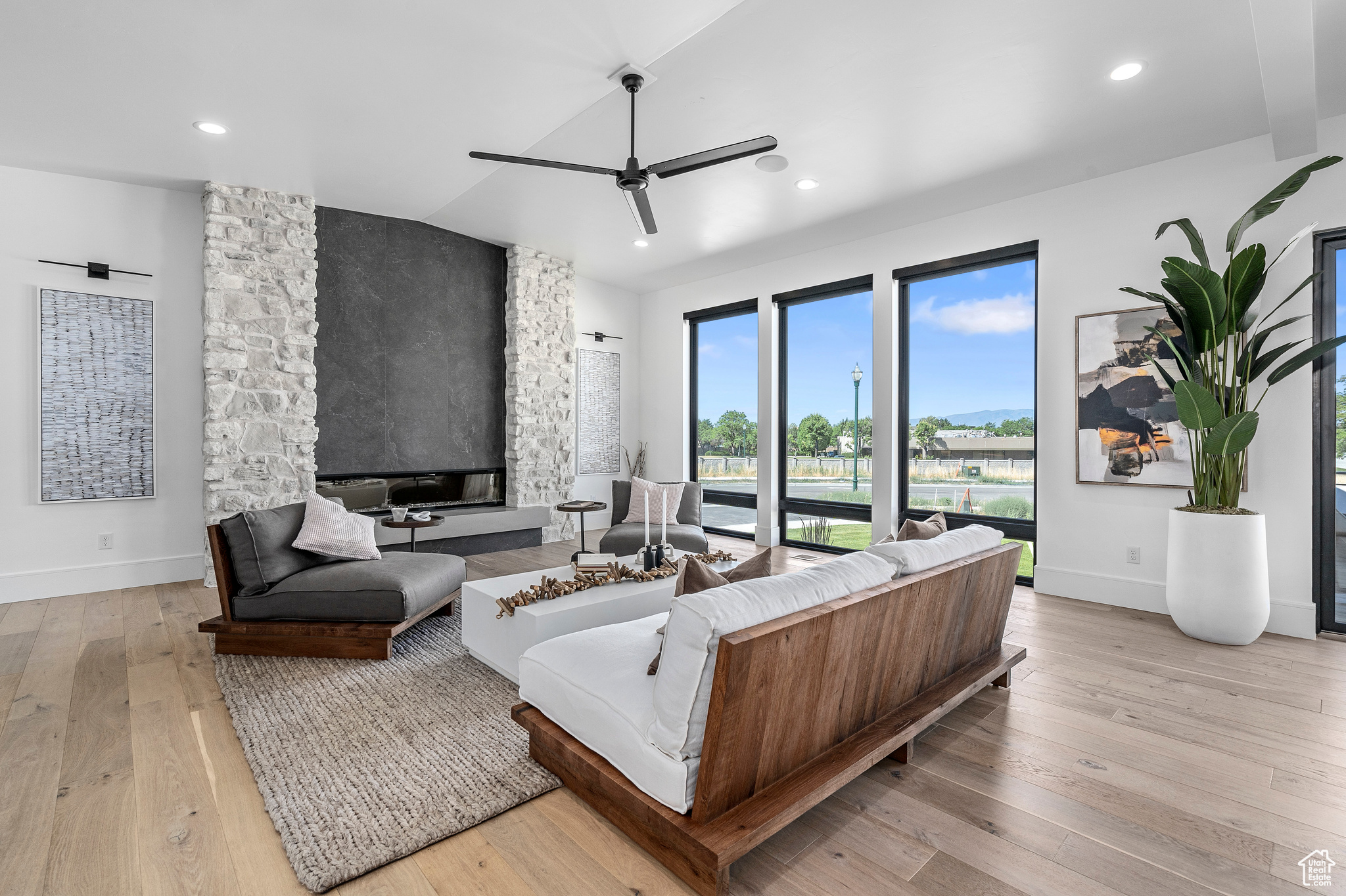 ABBEY ROAD COMMUNITY - Residential