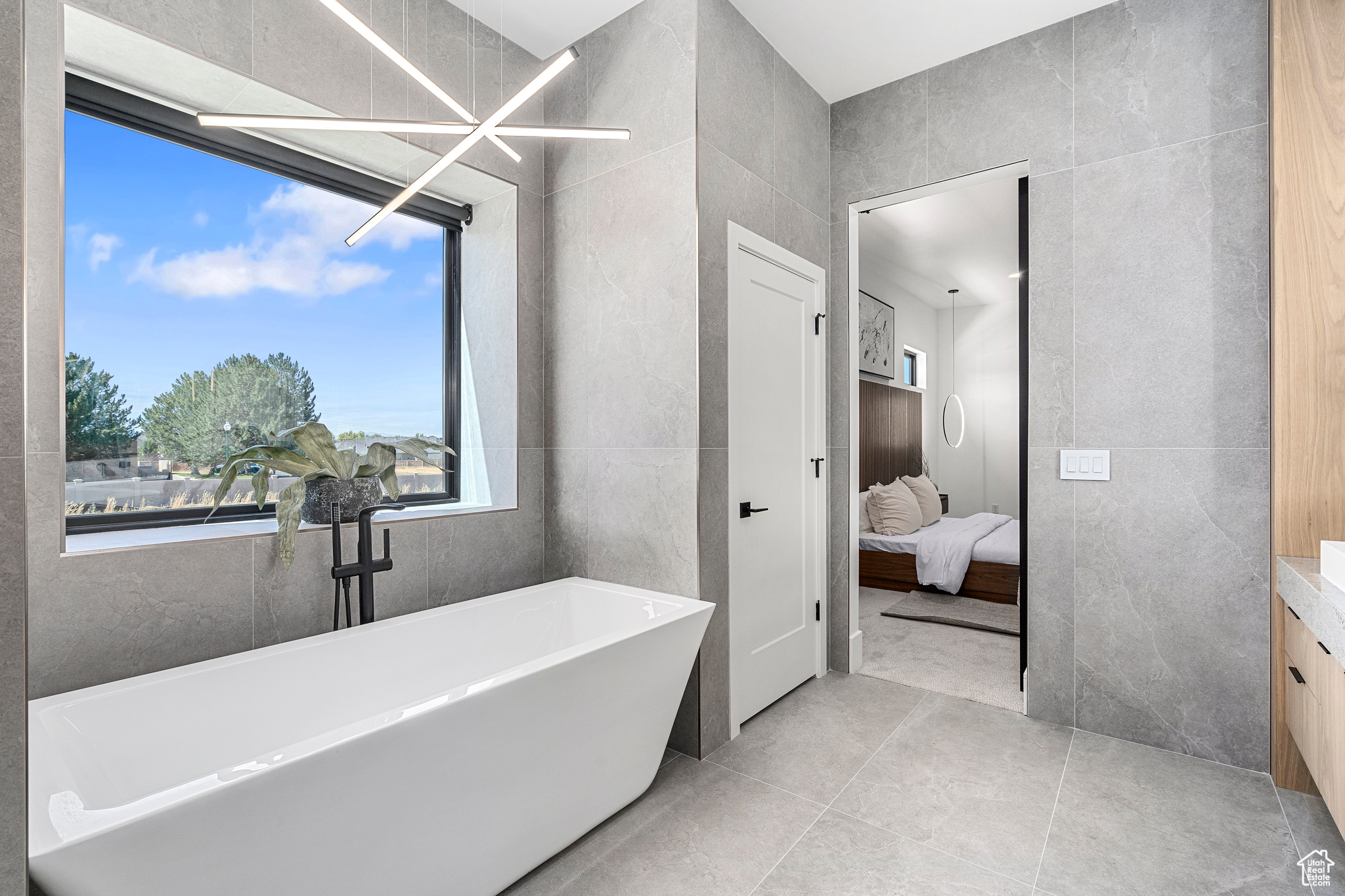 ABBEY ROAD COMMUNITY - Residential