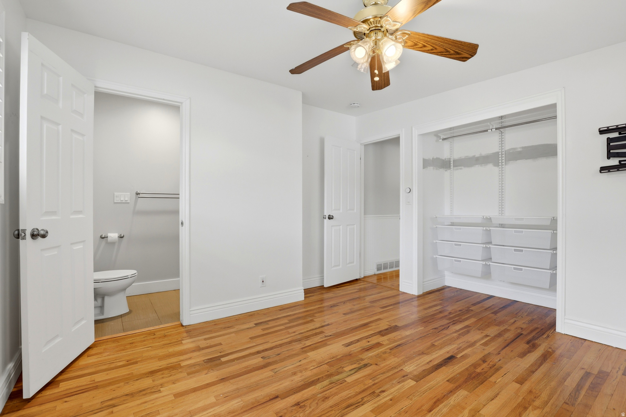 PARADISE PARK - Residential