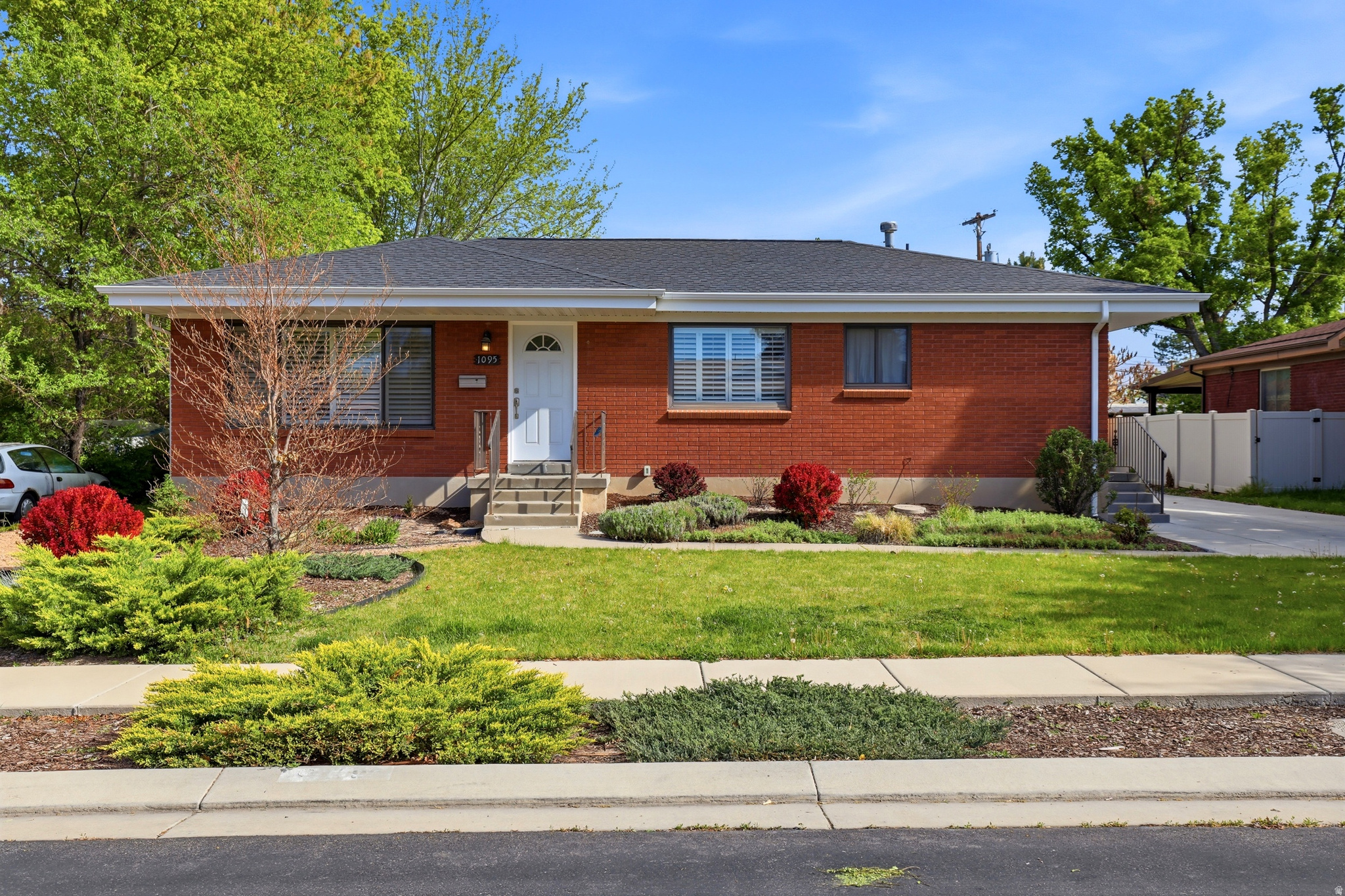 PARADISE PARK - Residential