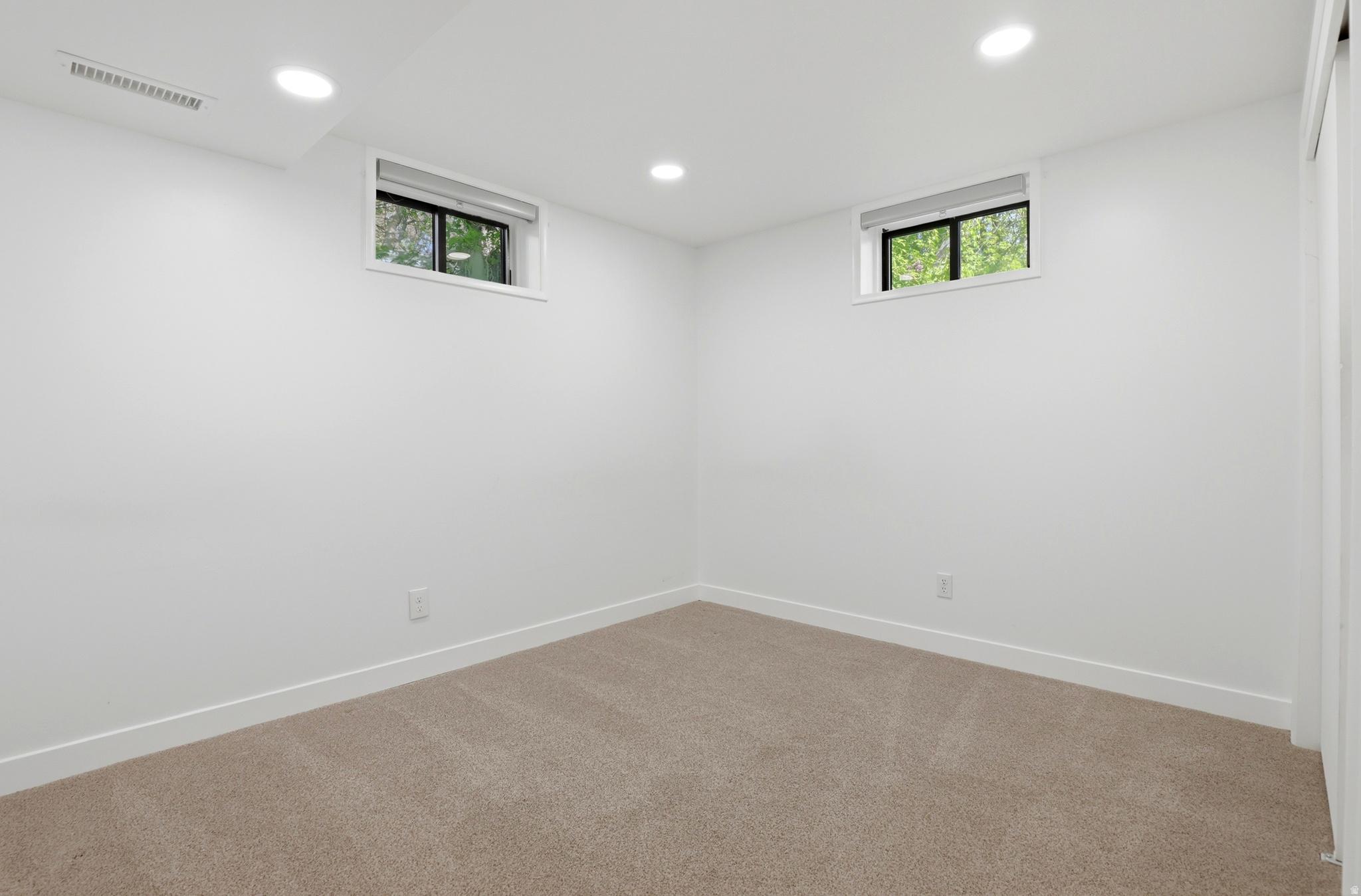 PARADISE PARK - Residential