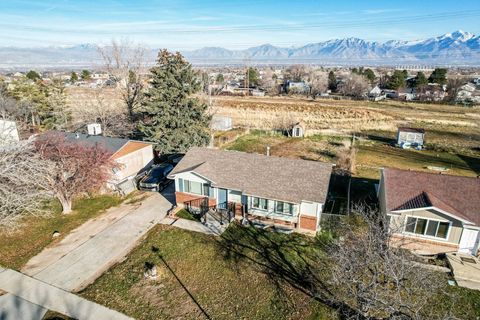 Tiny photo for 5531 S COPPER CITY DR, Kearns, UT 84118 (MLS # 2130342)