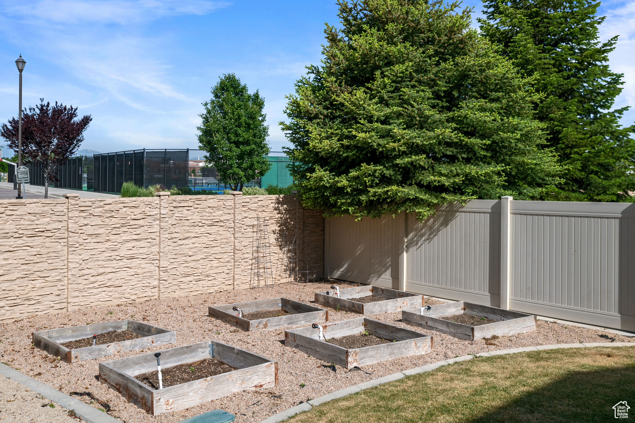 TEMPLE RIDGE - Residential