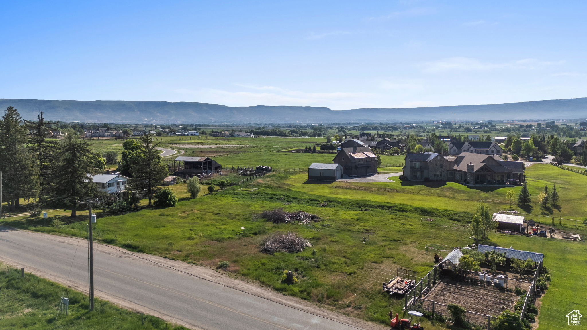 FARMS AT TATE LANE - Land