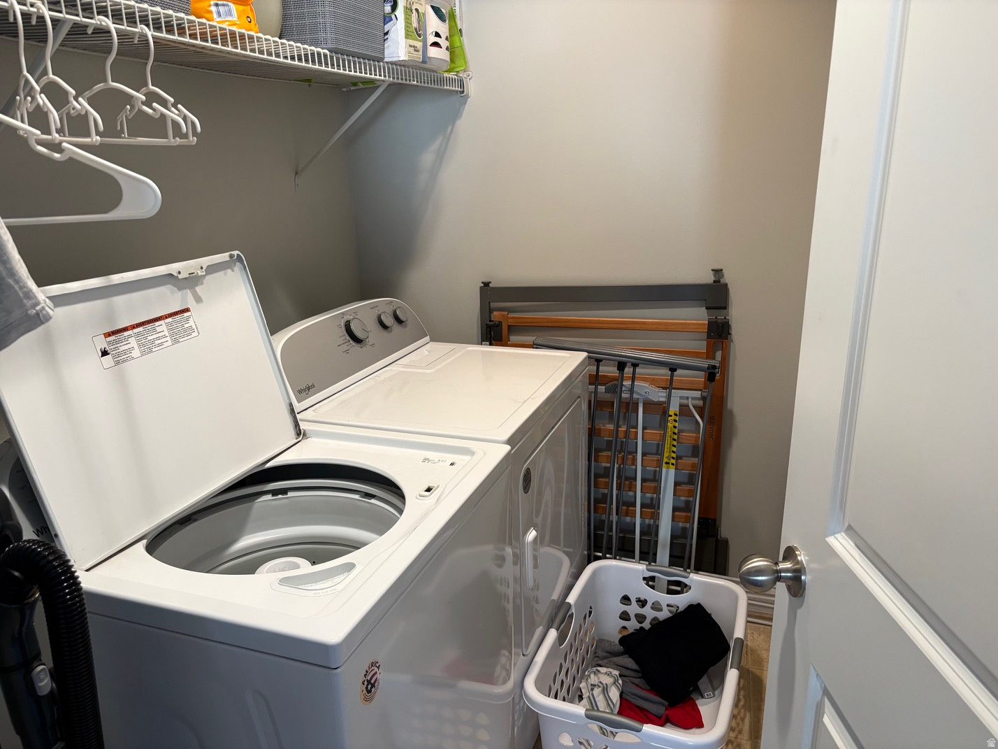 COLONIAL PARK - Residential