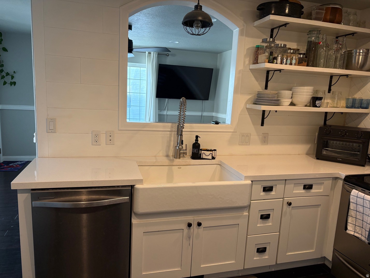 COLONIAL PARK - Residential