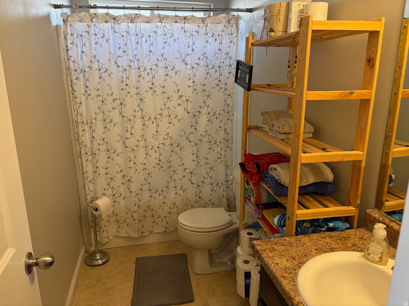 COLONIAL PARK - Residential