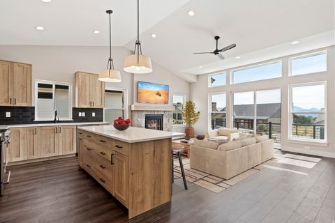 Tiny photo for 4634 N SEVEN BRIDGES RD #27, Eden, UT 84310 (MLS # 2125835)