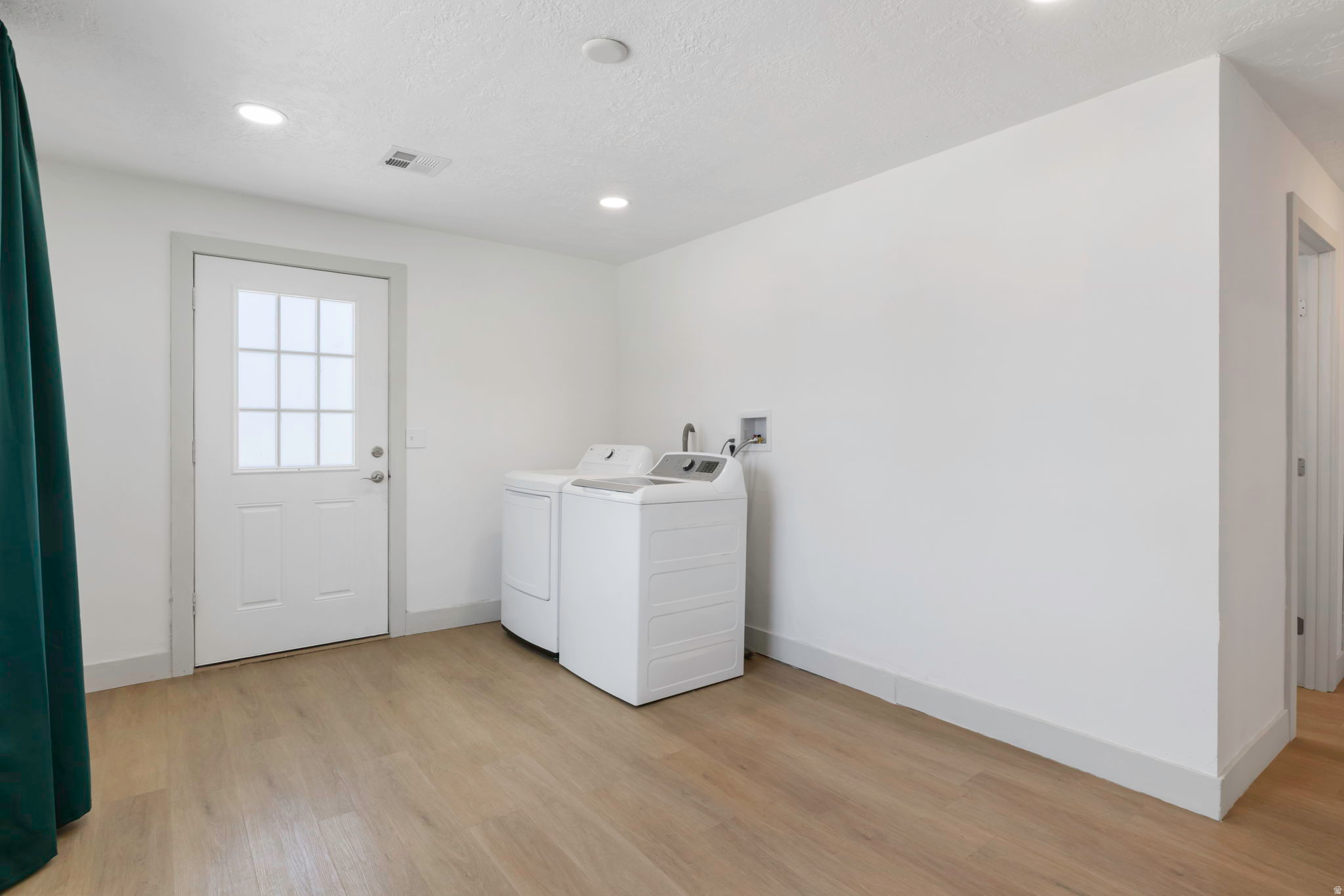 CASTAGNO ACRES - Residential