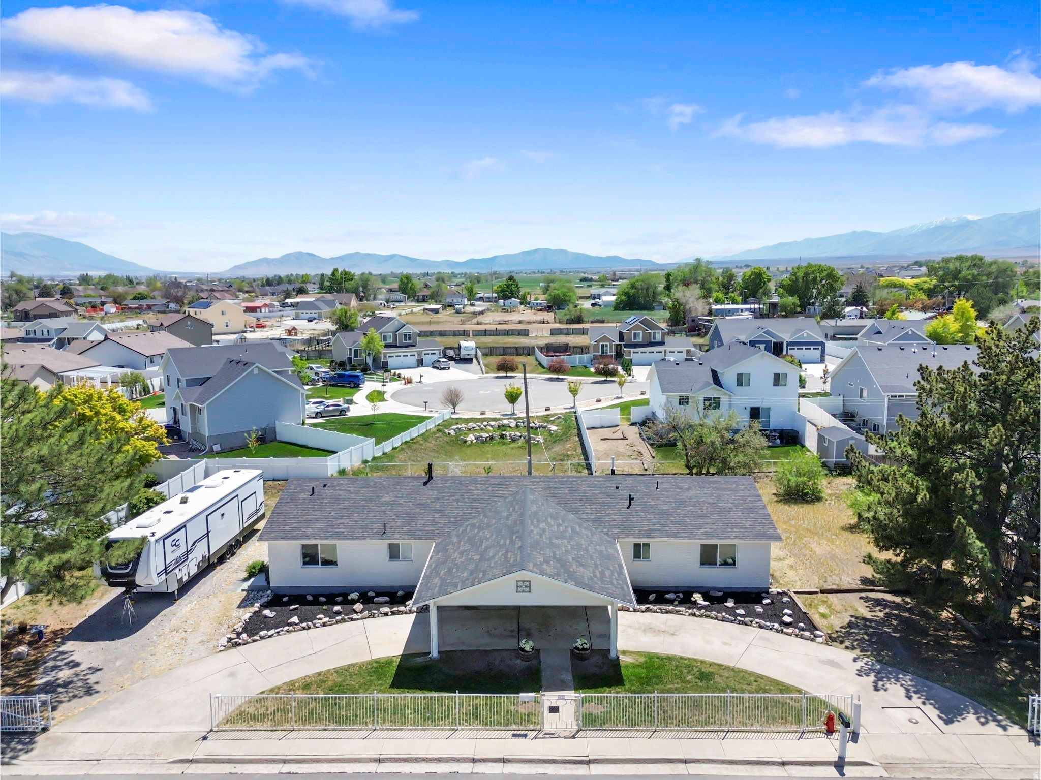 CASTAGNO ACRES - Residential