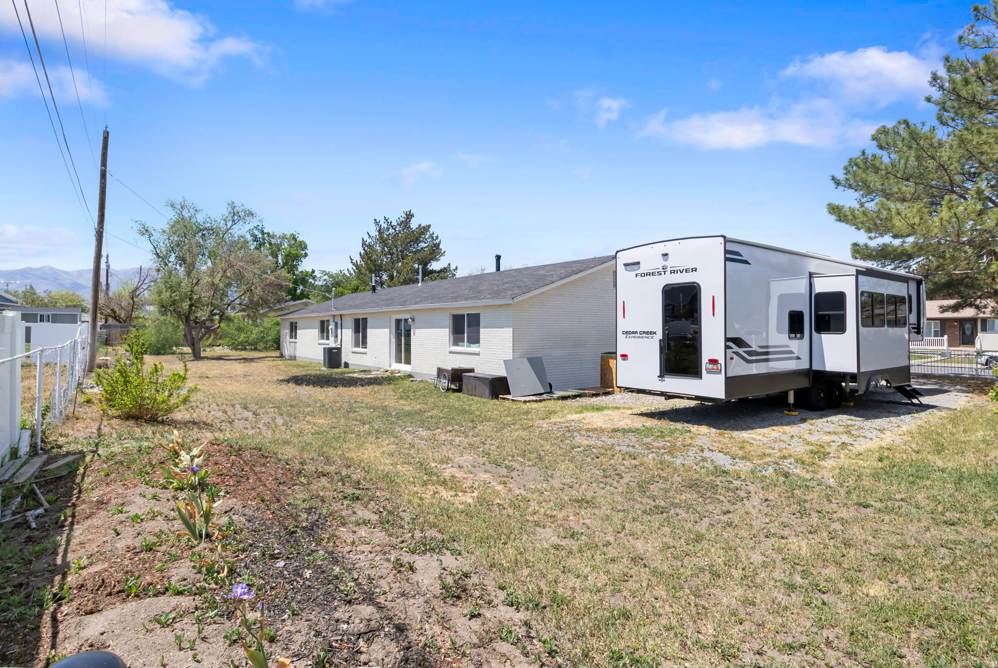 CASTAGNO ACRES - Residential