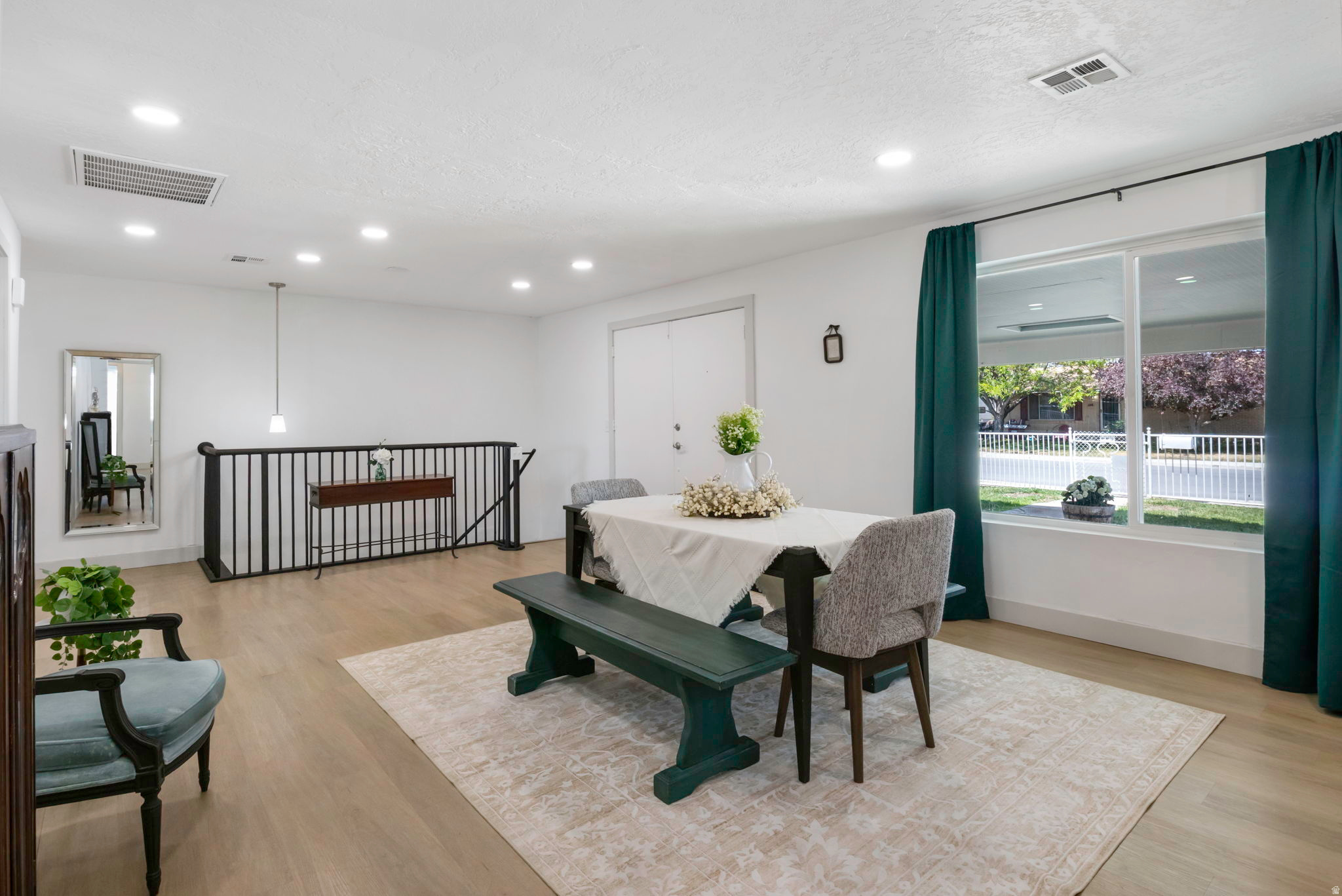 CASTAGNO ACRES - Residential