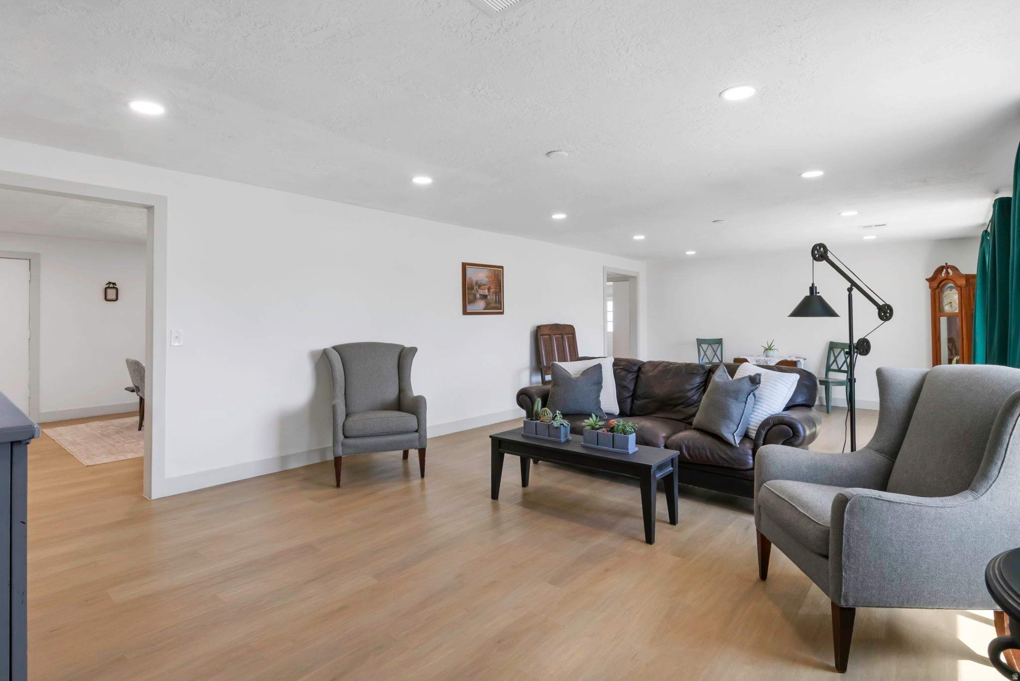 CASTAGNO ACRES - Residential