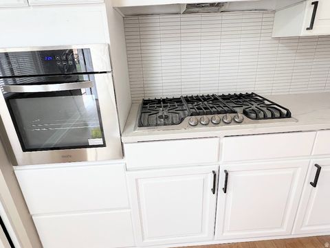 Tiny photo for 3887 S HALLMARK DR, West Valley City, UT 84119 (MLS # 2153596)