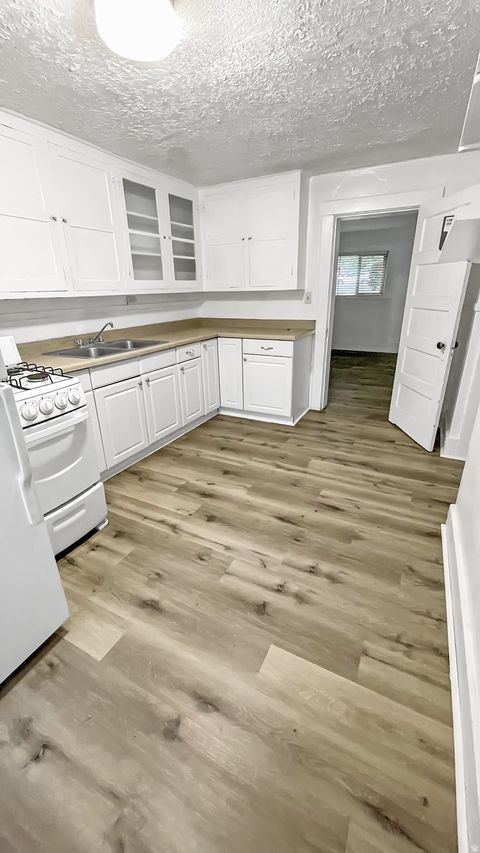 Tiny photo for 232 E 400 N, Provo, UT 84606 (MLS # 2136770)