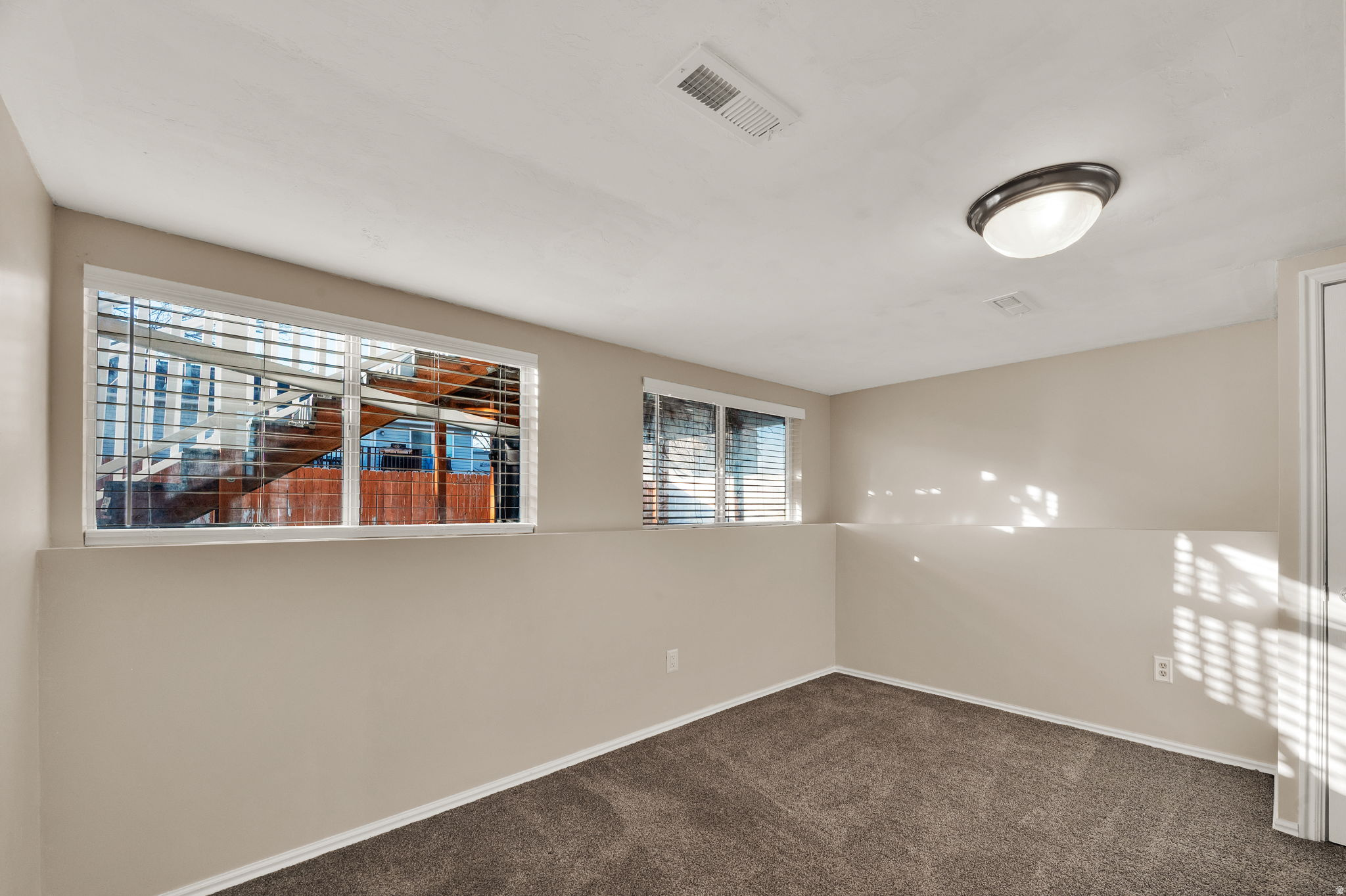 MEADOWS - Residential