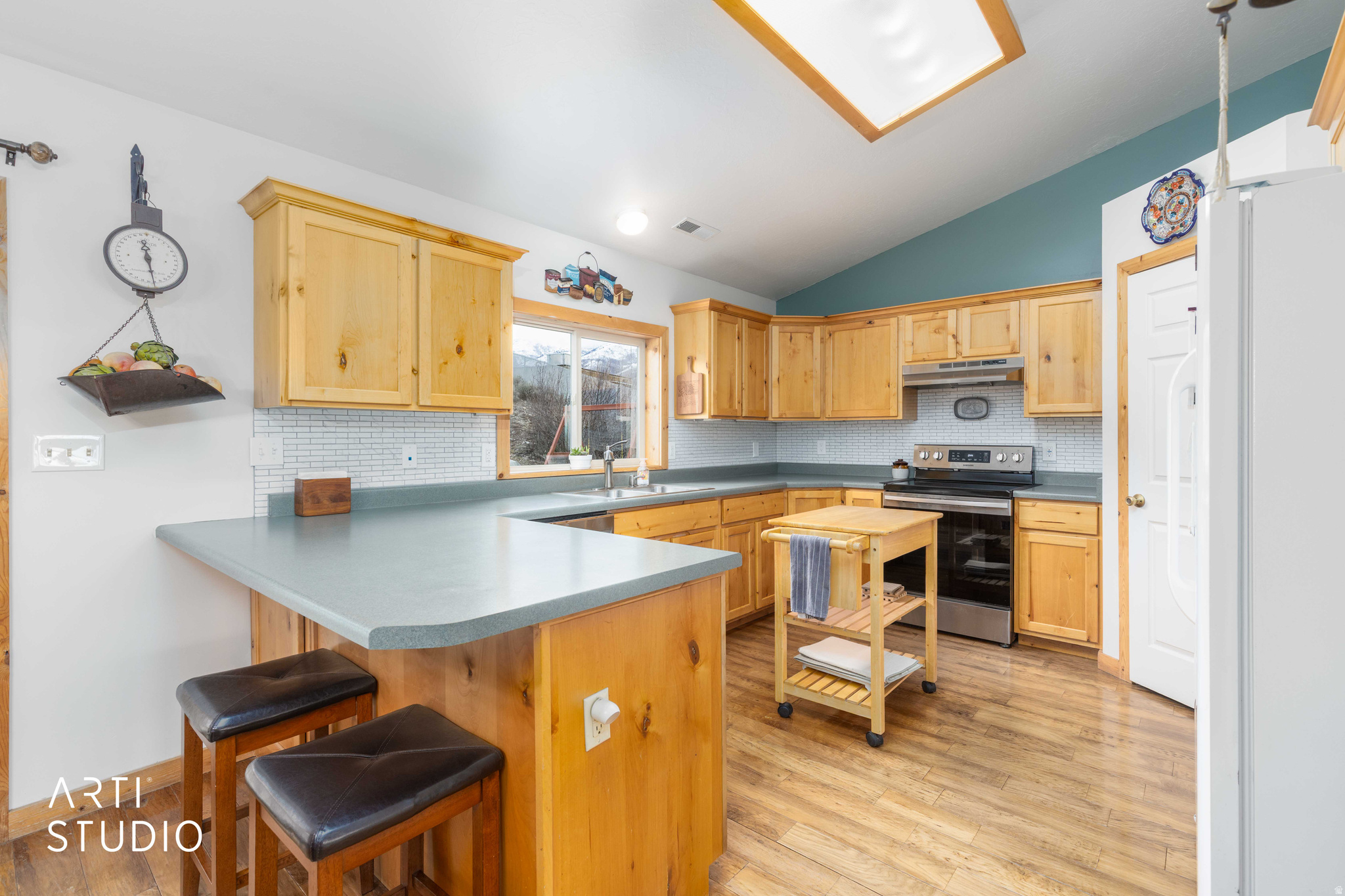 WILLOW CREEK - Residential