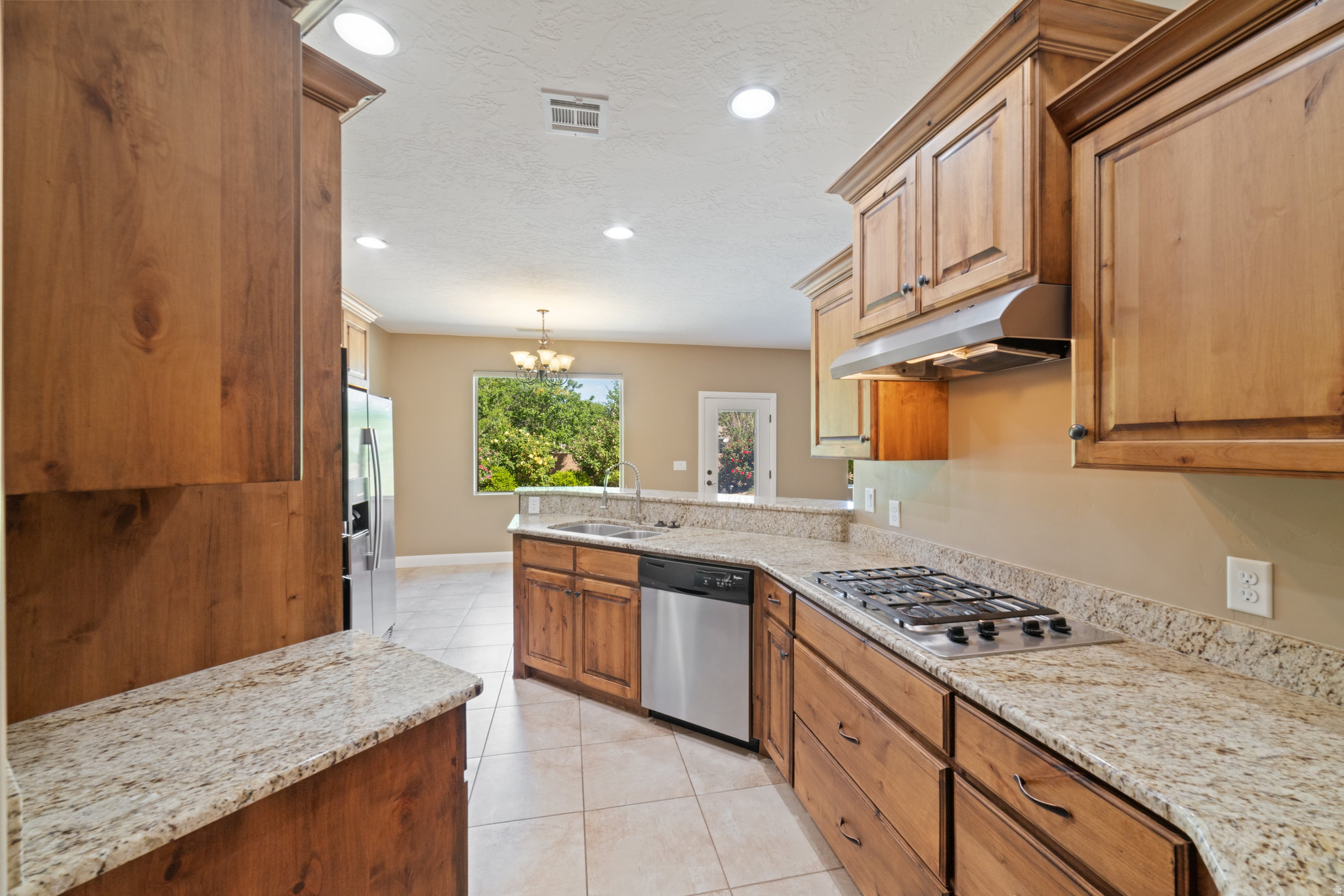 COBBLESTONE FIELDS - Residential