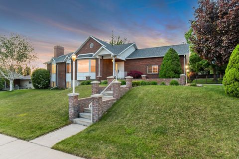 Photo of 188 W 2000 S, Orem, UT 84058 (MLS # 2155191)