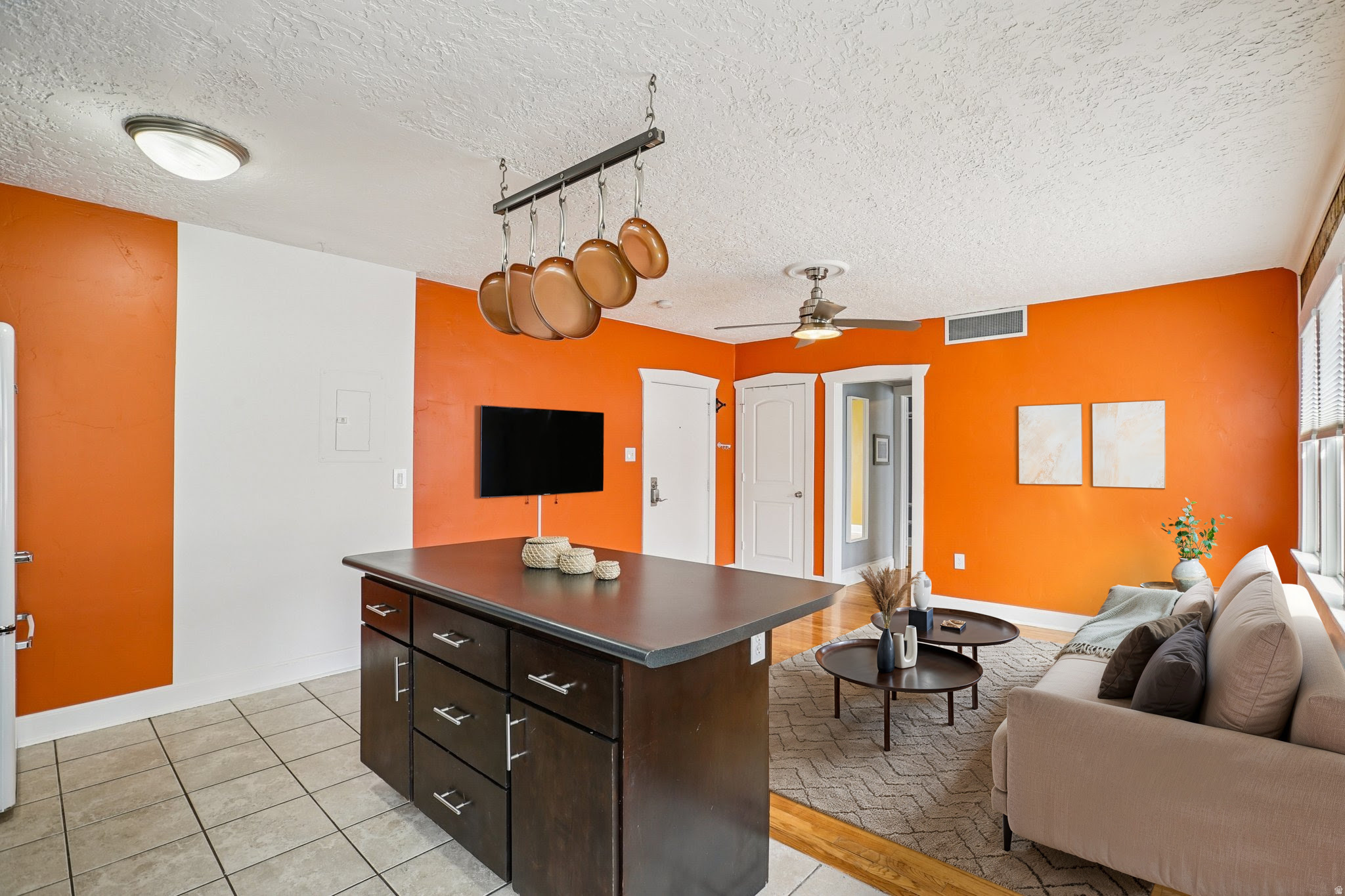 ARMISTA CONDO - Residential