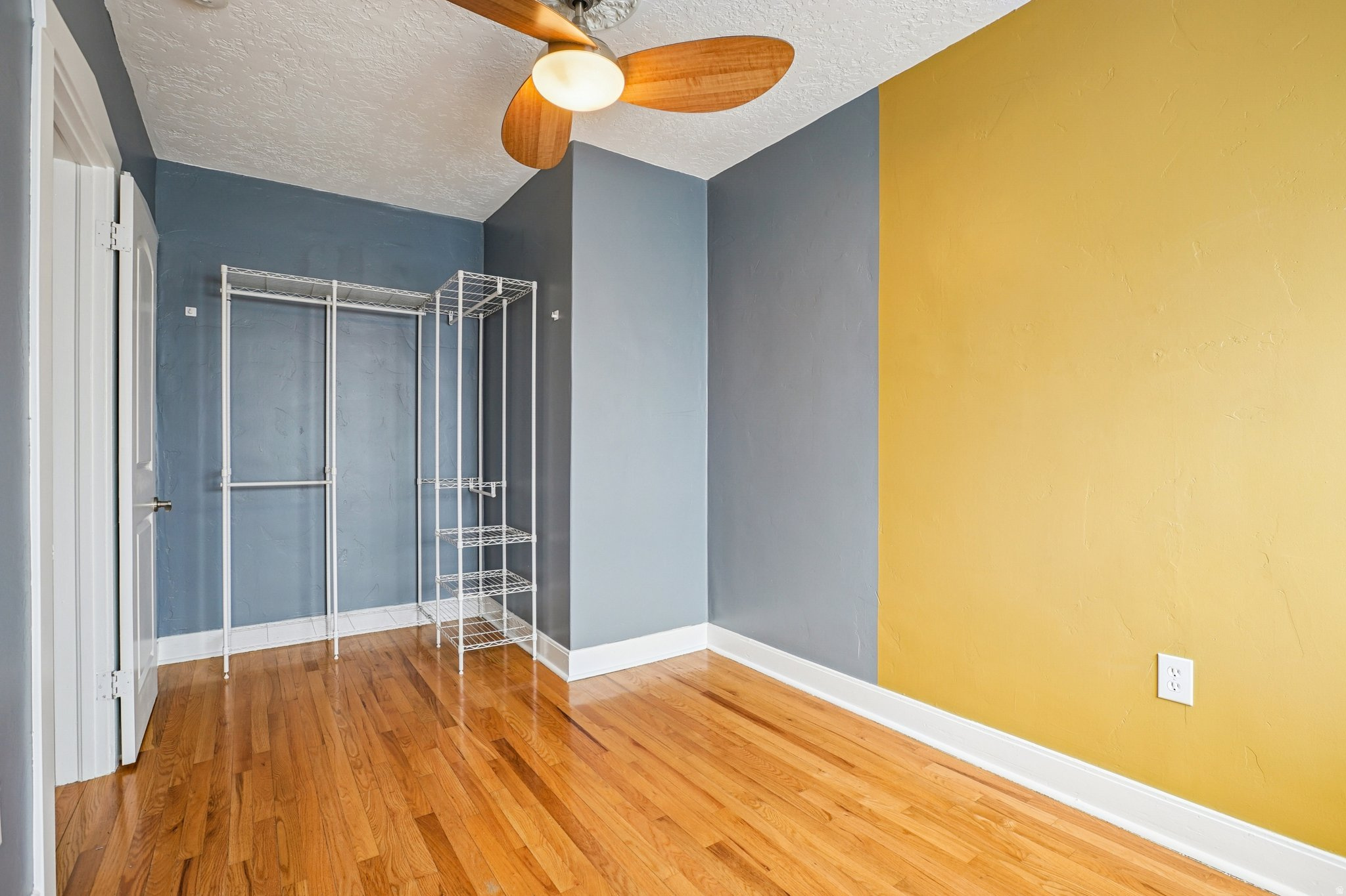 ARMISTA CONDO - Residential