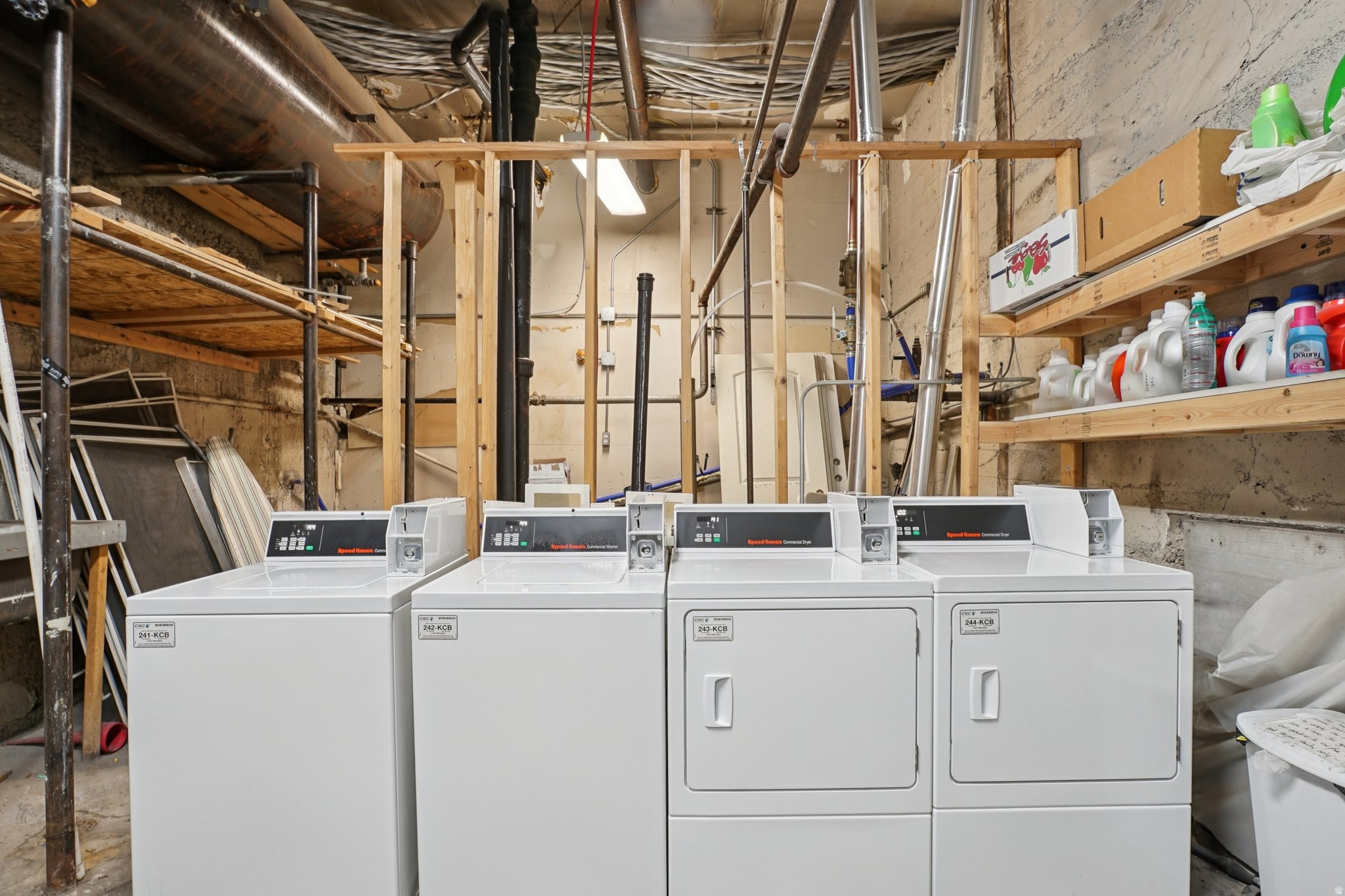 ARMISTA CONDO - Residential