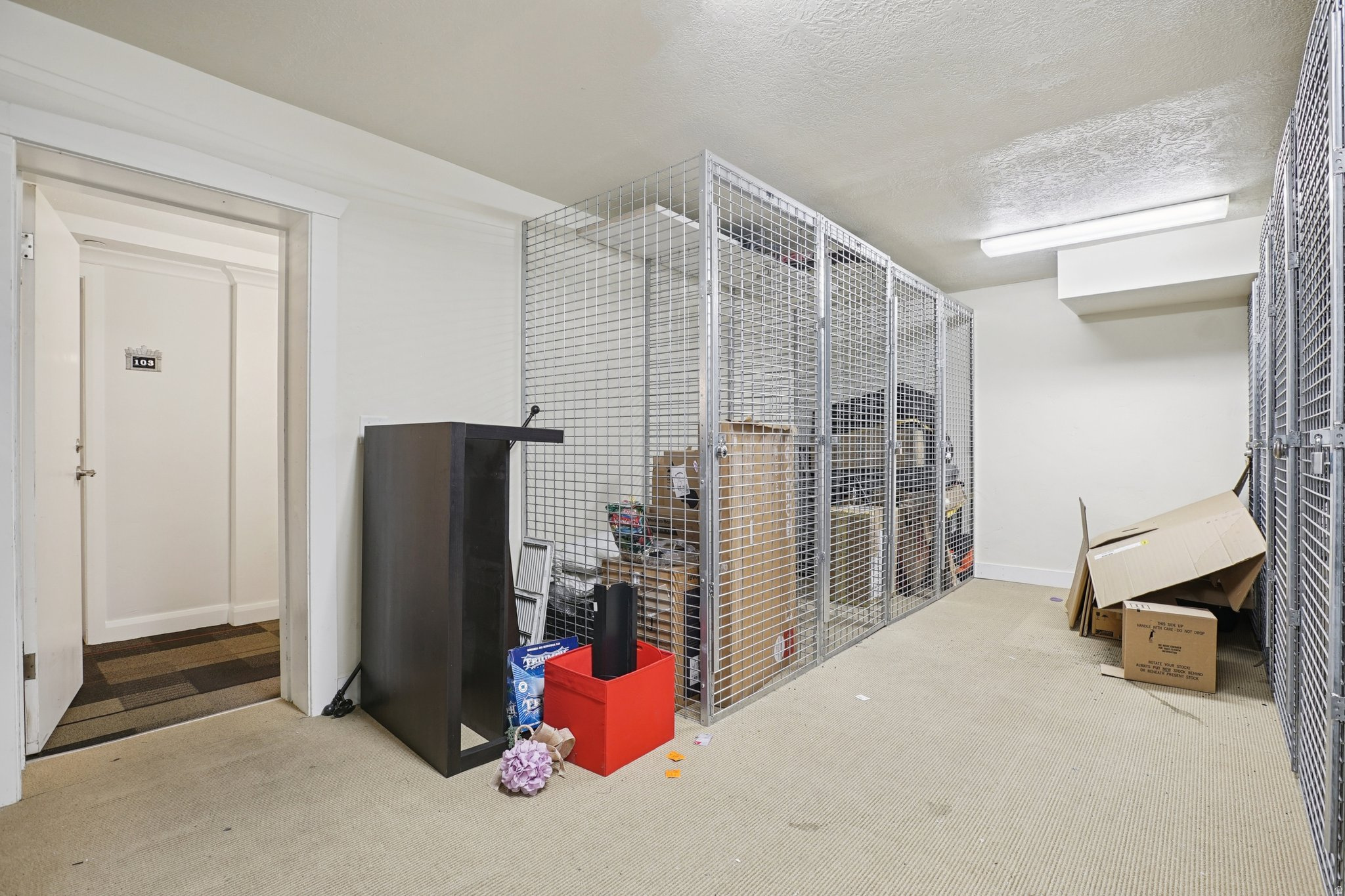 ARMISTA CONDO - Residential