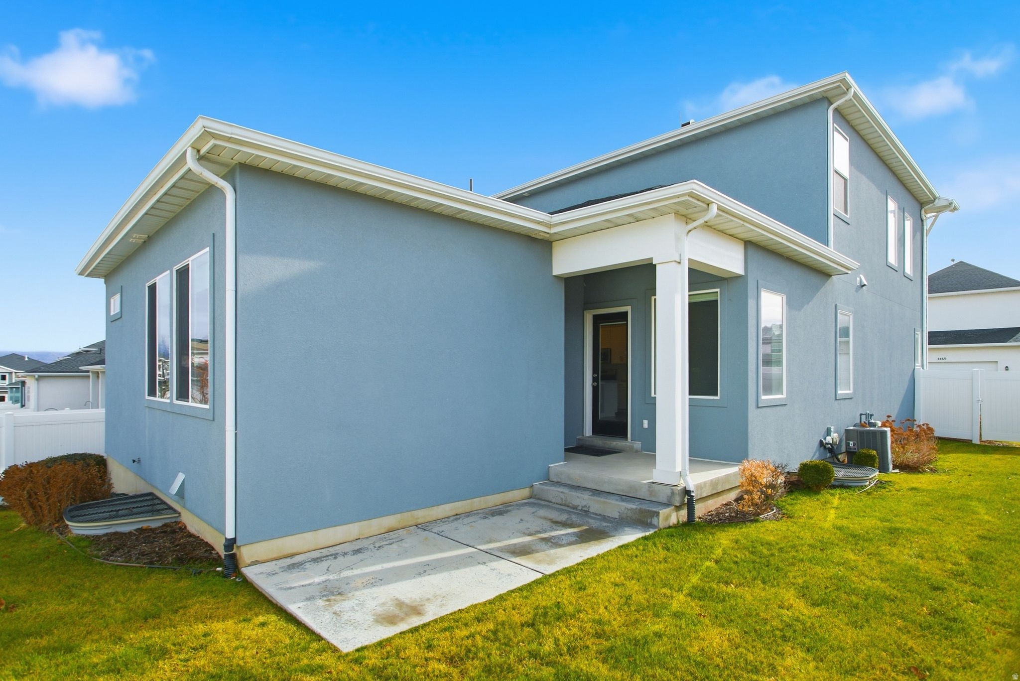 HOLBROOK FARMS - Residential