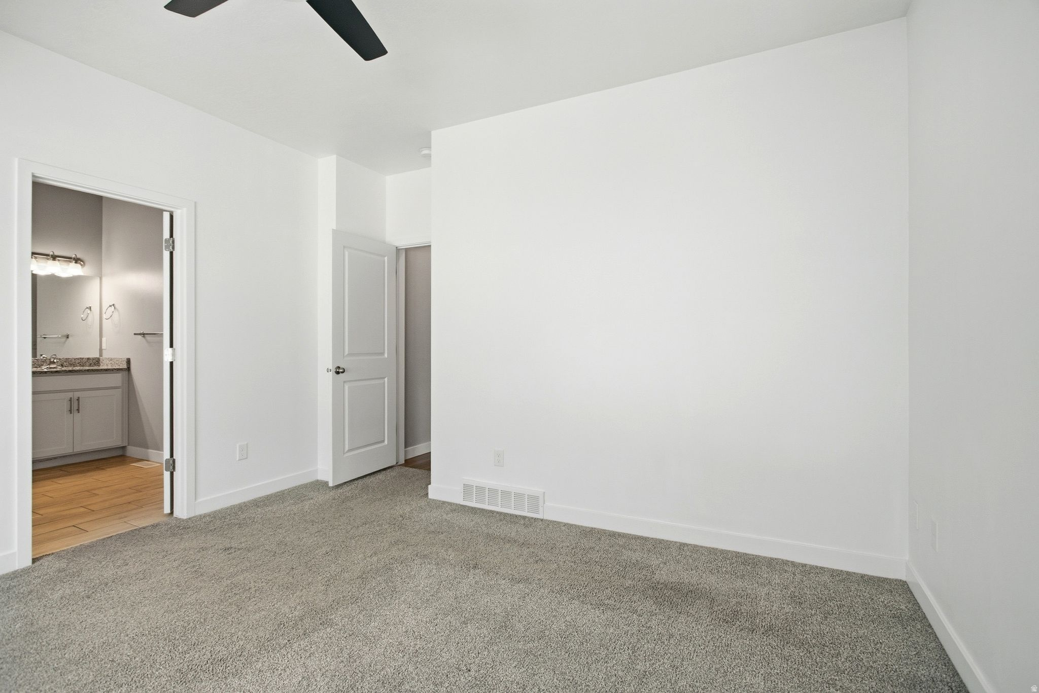 HOLBROOK FARMS - Residential