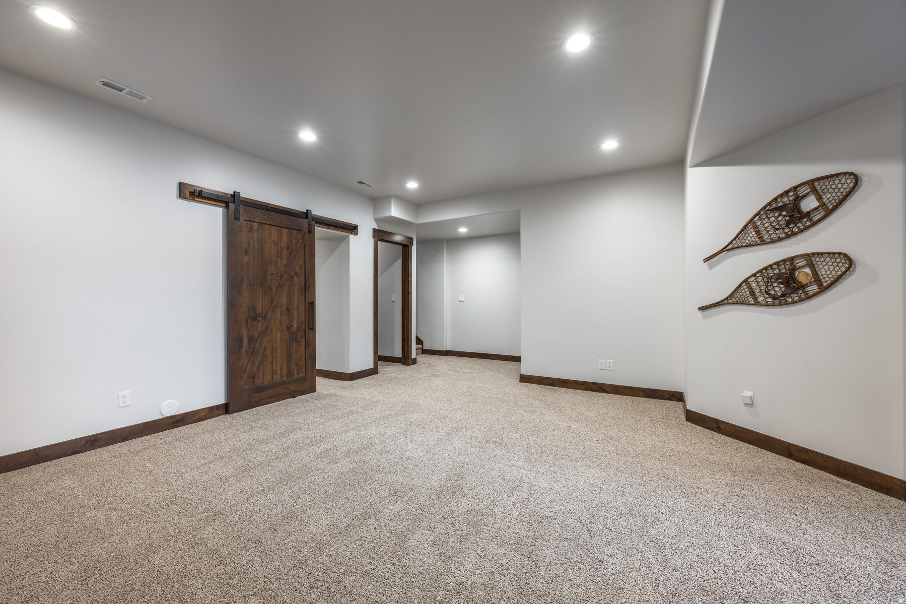 BLACK ROCK RIDGE - Residential