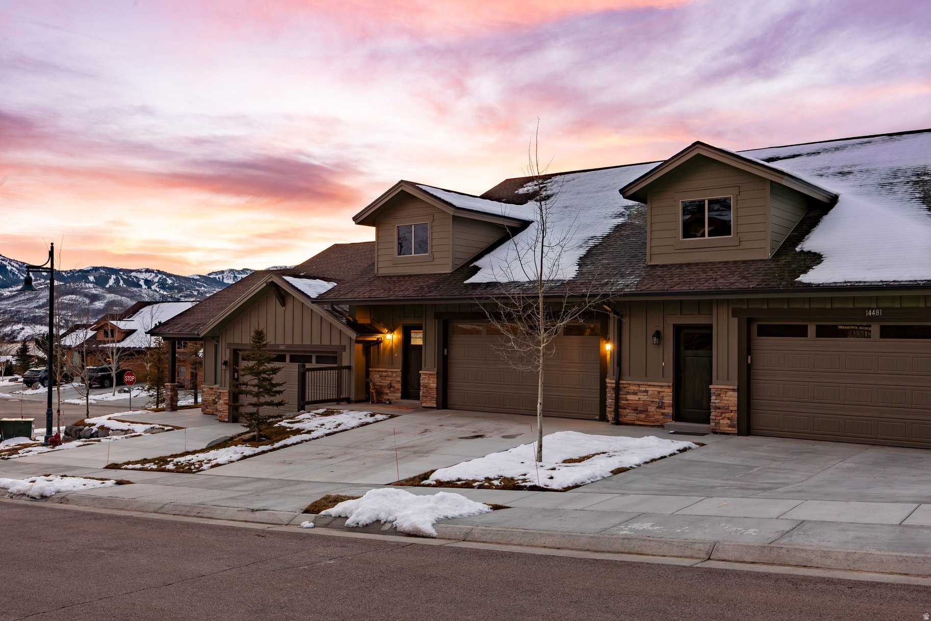 BLACK ROCK RIDGE - Residential