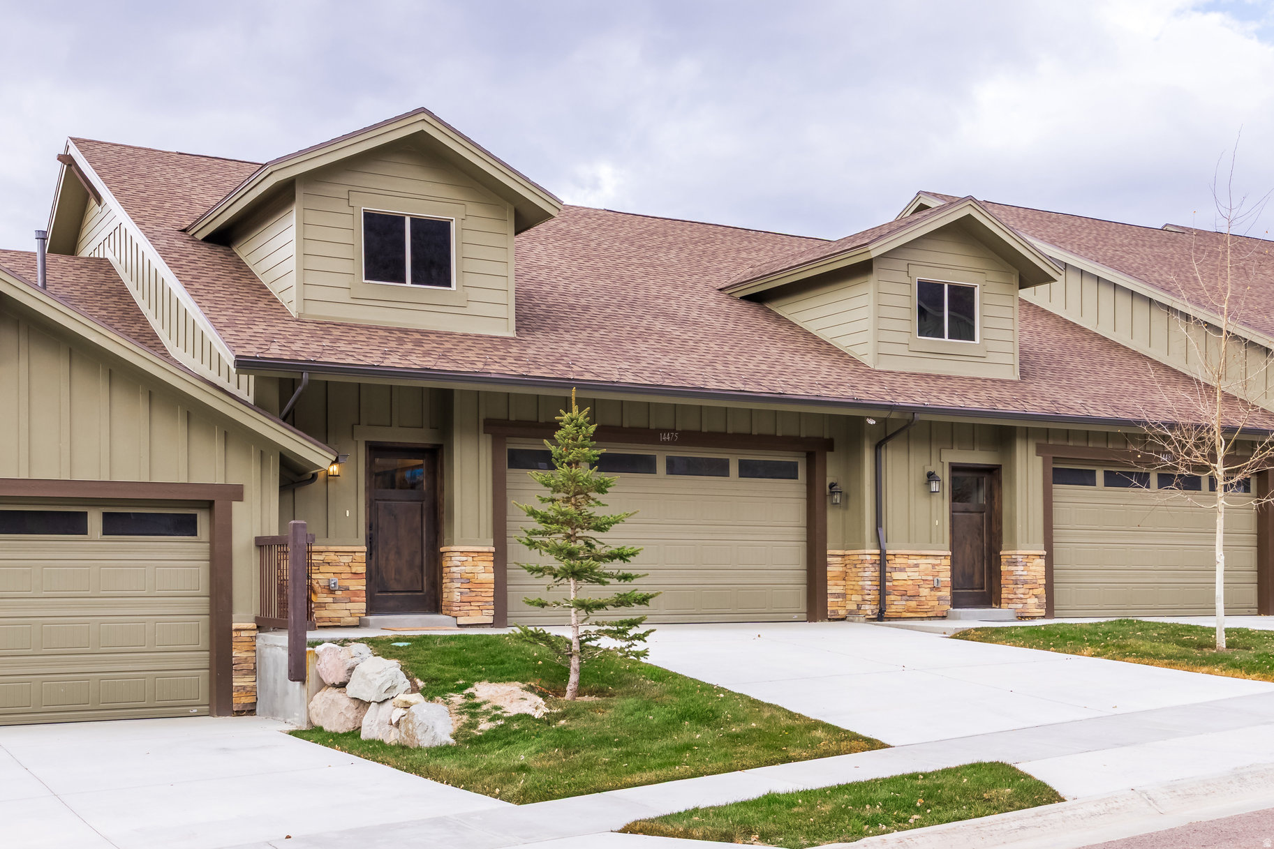 BLACK ROCK RIDGE - Residential