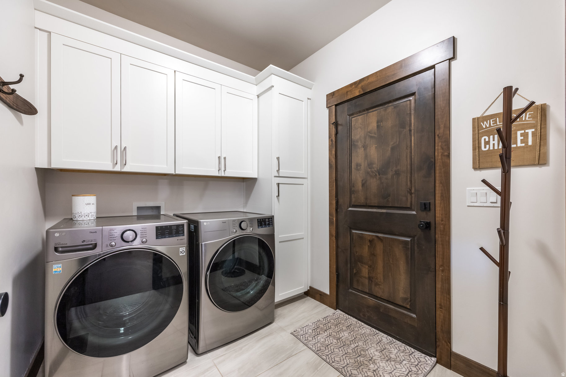 BLACK ROCK RIDGE - Residential