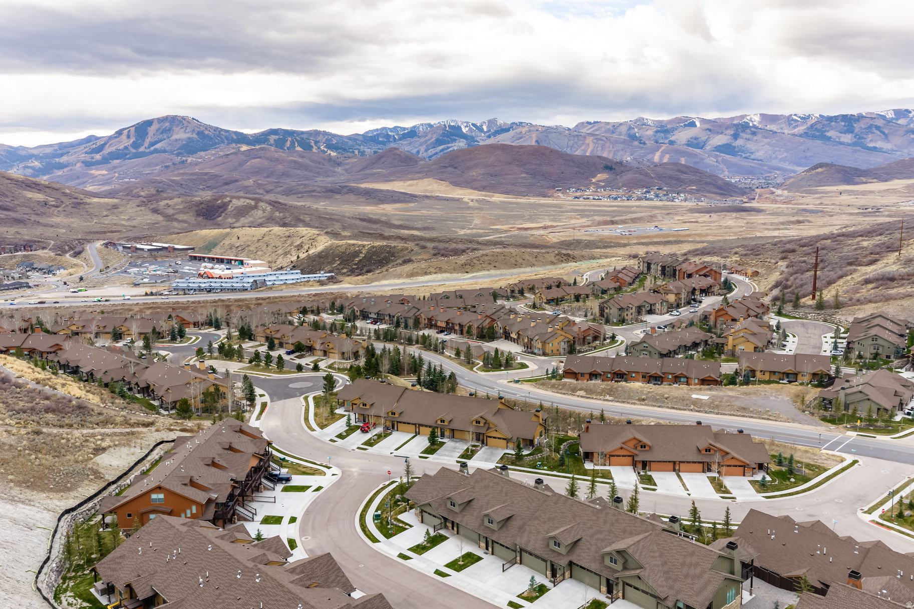 BLACK ROCK RIDGE - Residential