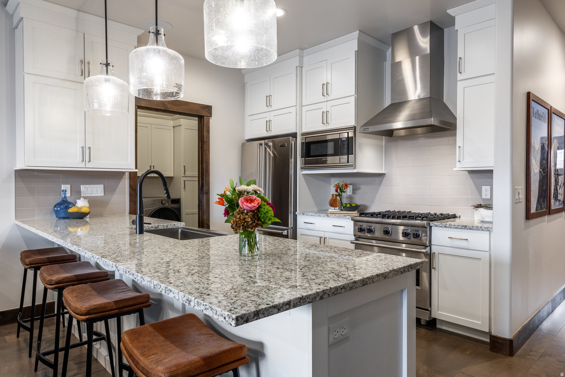 BLACK ROCK RIDGE - Residential