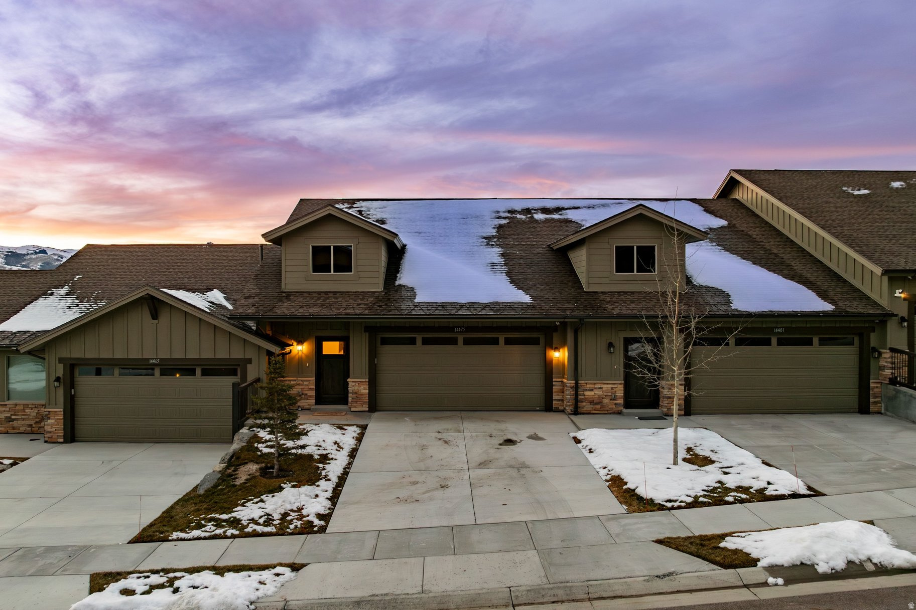 BLACK ROCK RIDGE - Residential