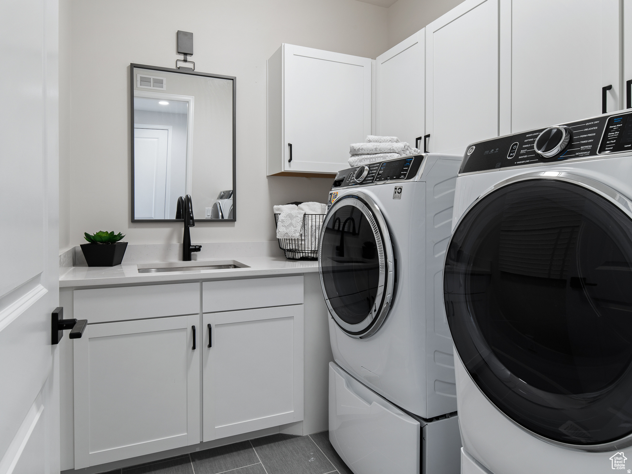 CANYON VIEW MEADOWS - Residential