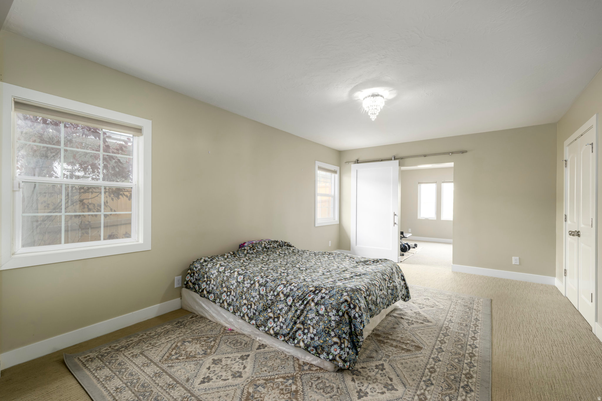 ARLINGTON HEIGHTS - Residential