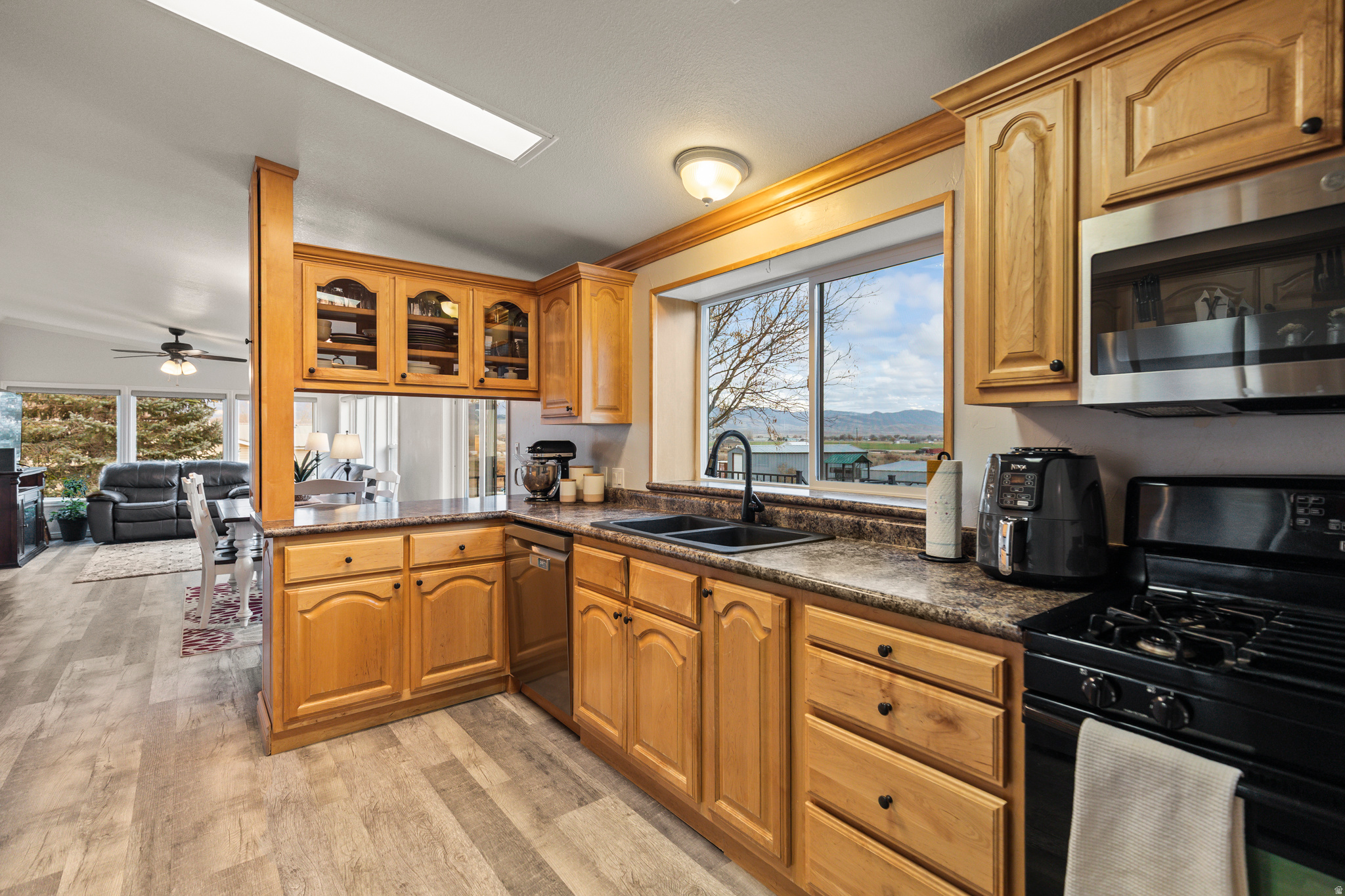 YOUNG PROPERTY - Residential