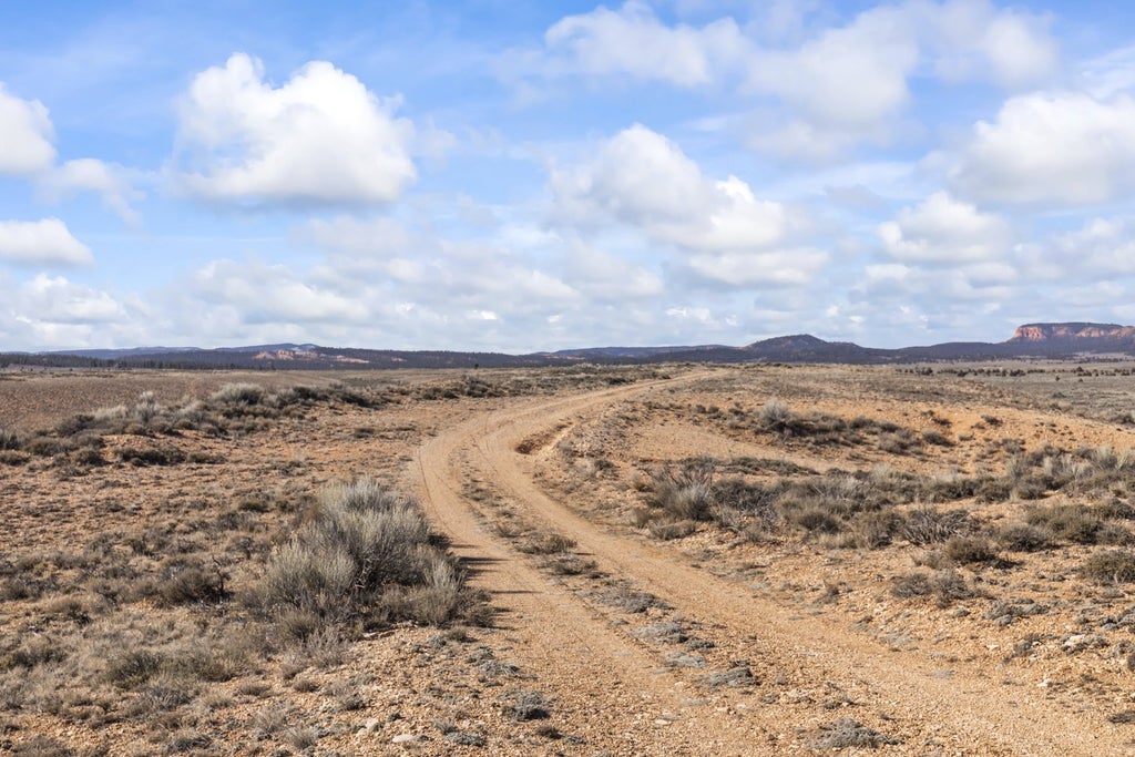Photo of Bryce, UT 84764 (MLS # 2185700)