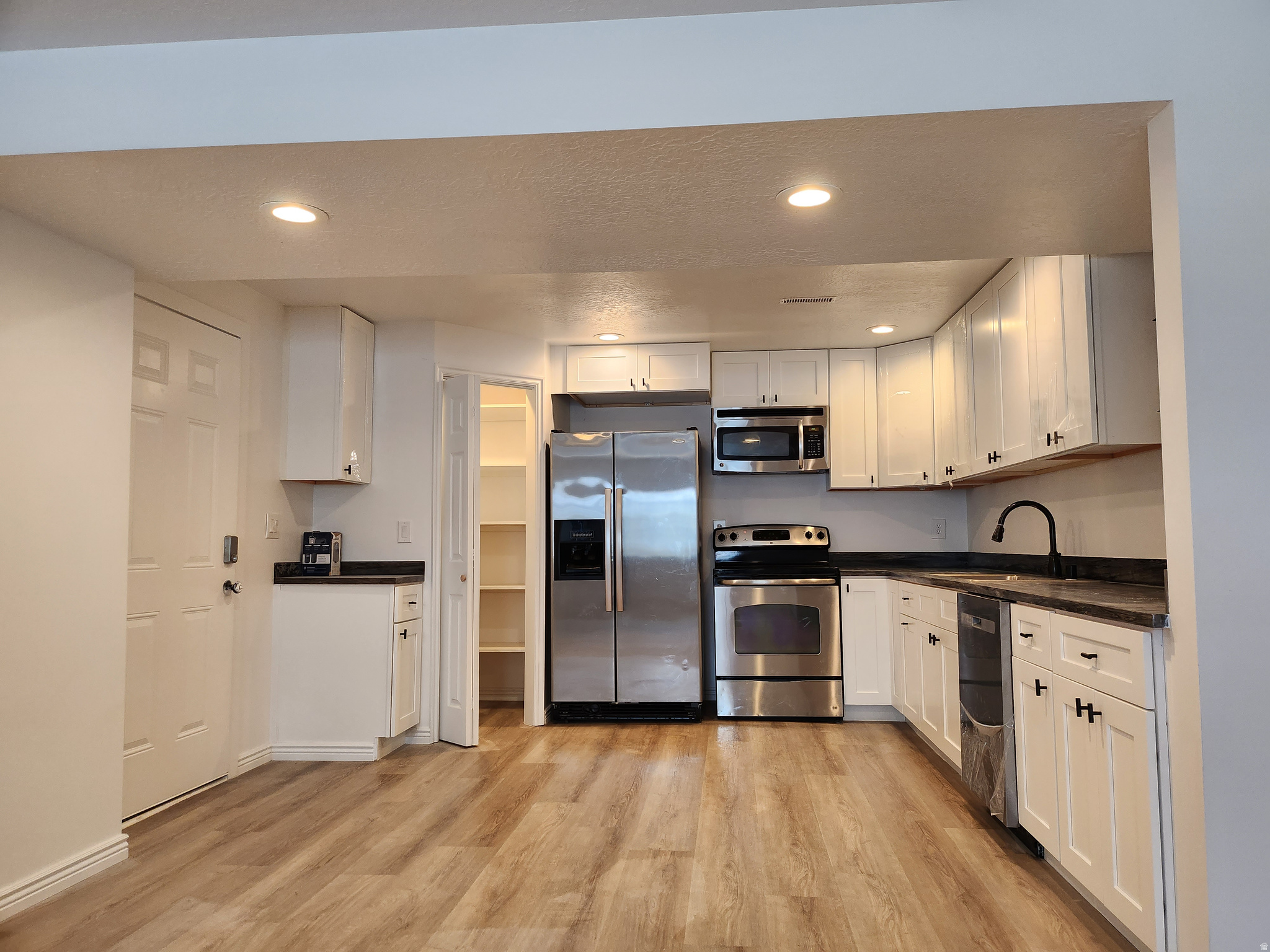 VALLEY VIEW ESTATES - Residential