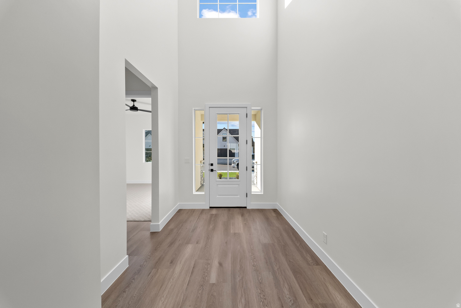 DESERT HORIZON - Residential