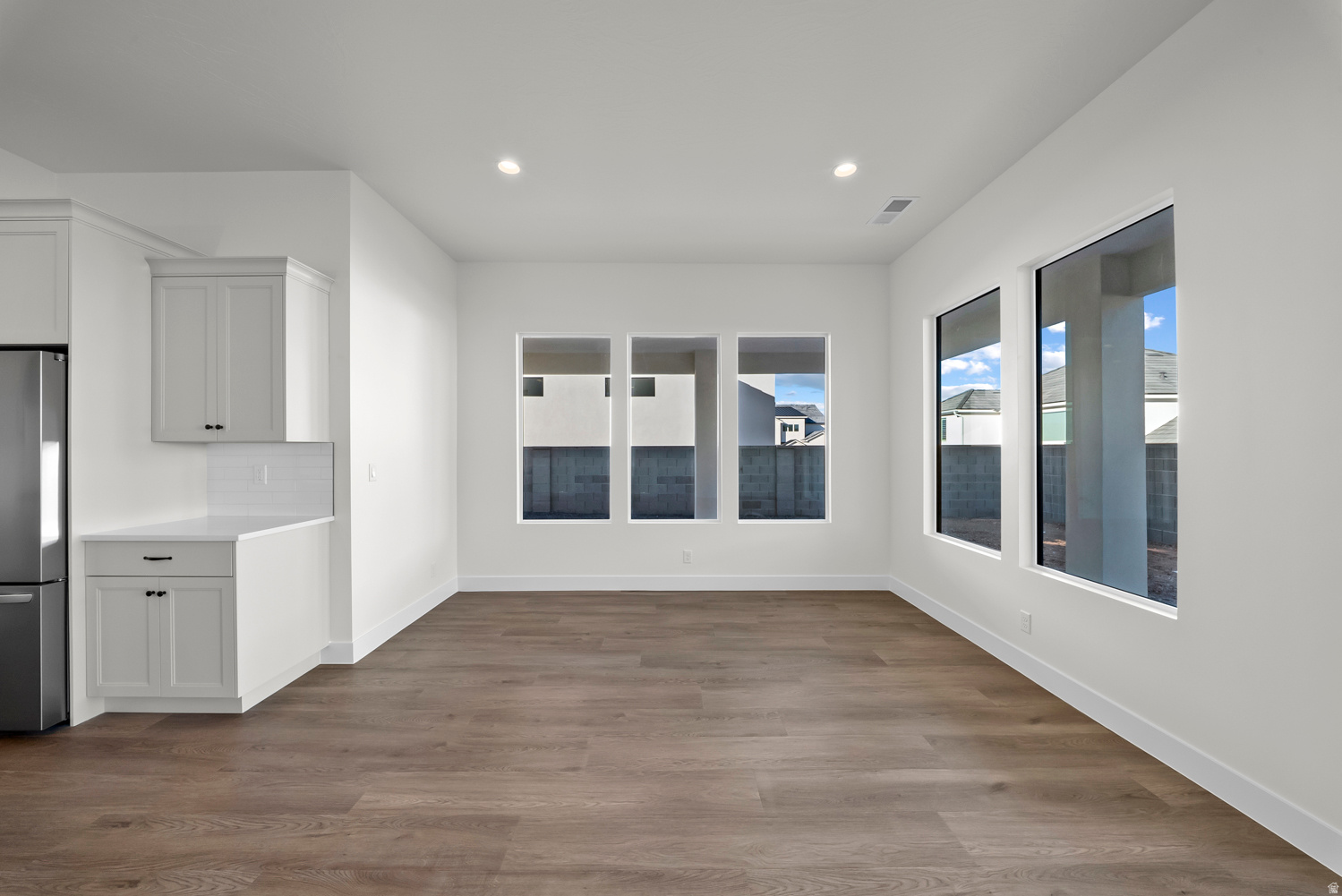 DESERT HORIZON - Residential